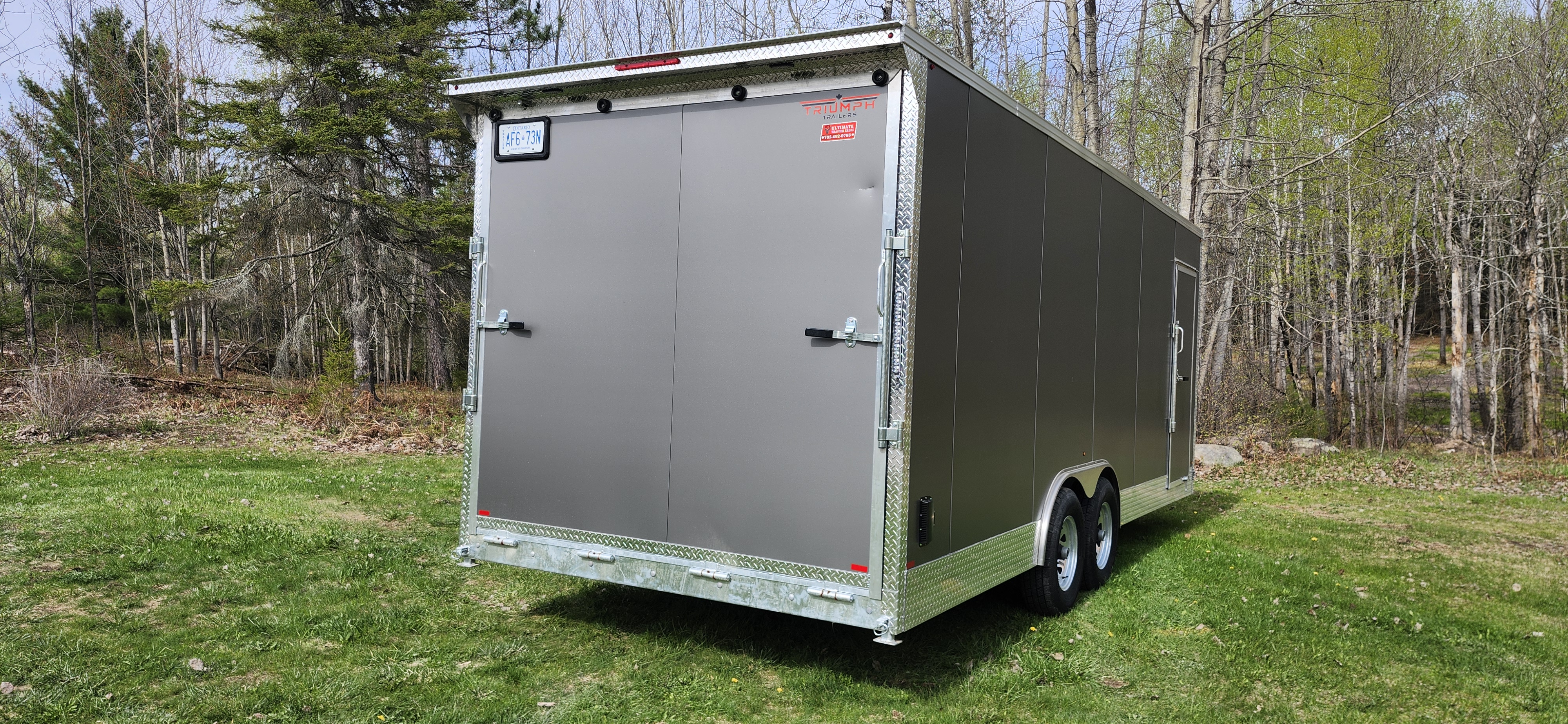 22ft Enclosed Trailer view 2